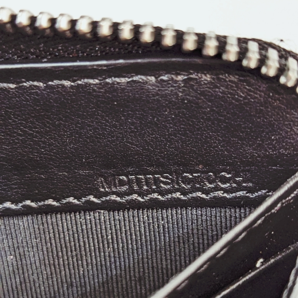 ✨️💎Authentic BURBERRY Long Zippy Wallet - Picture 11 of 12